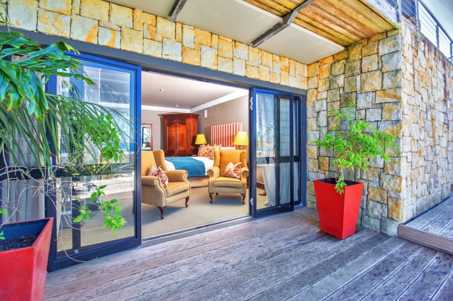 7 Bedroom Property for Sale in The Heads Western Cape